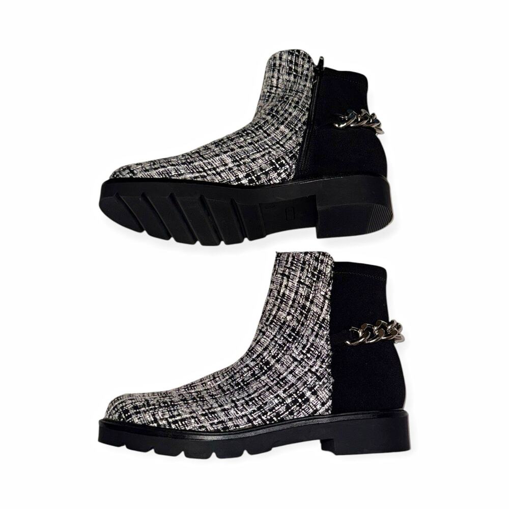 Women’s Black/Gray Tweed Ankle Bootie Chain Accent Pull-On Round Toe Sz 10
